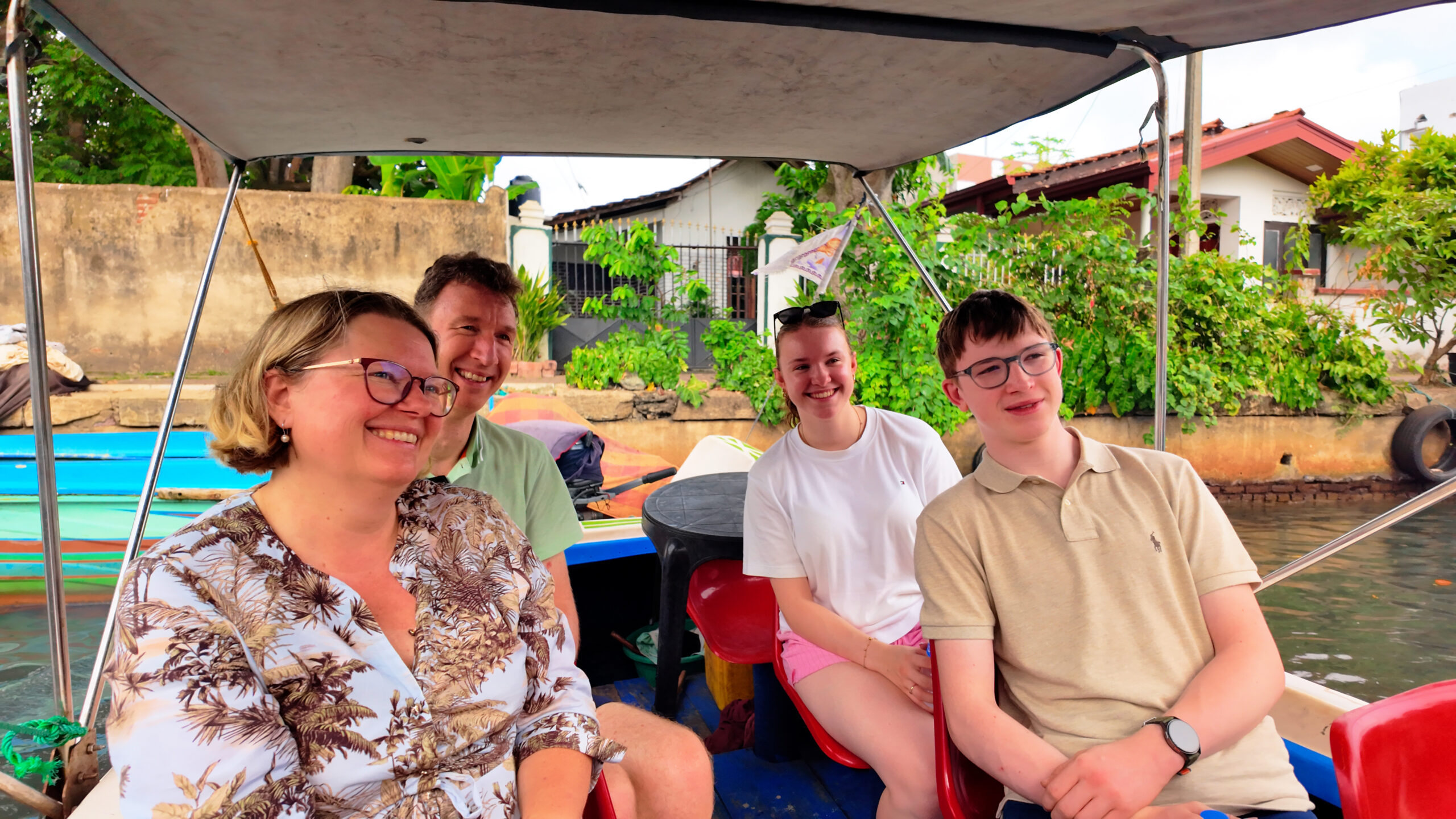 Bird watching on Negombo Lagoon — kingfishers, egrets and exotic birds Sri Lanka